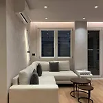 New Chic Apartment, *
