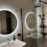New Chic Apartment, Apartment Tirana