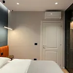 New Chic Apartment, Apartment