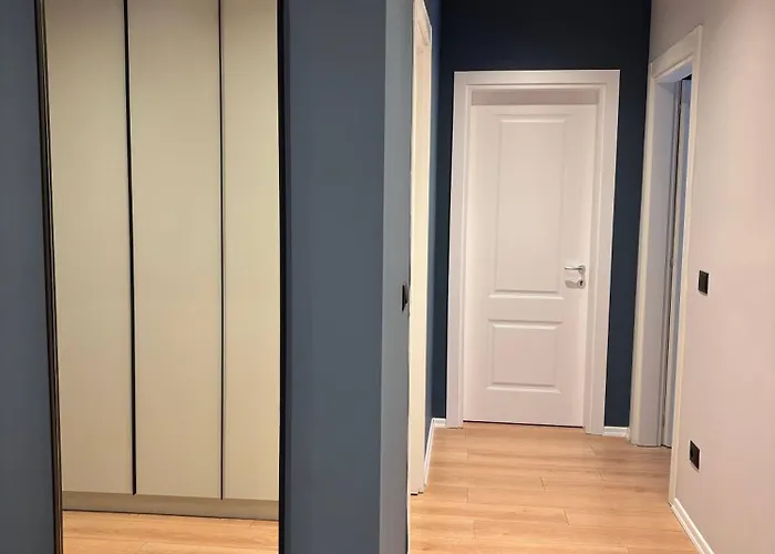 New Chic Apartment, * 地拉那