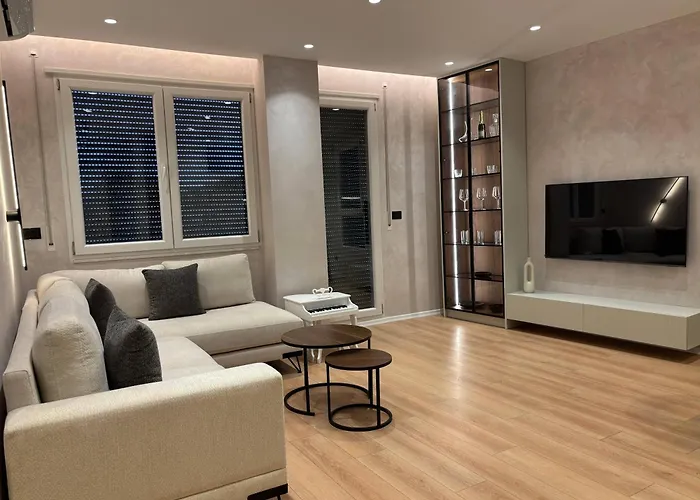 New Chic Apartment, Apartman *